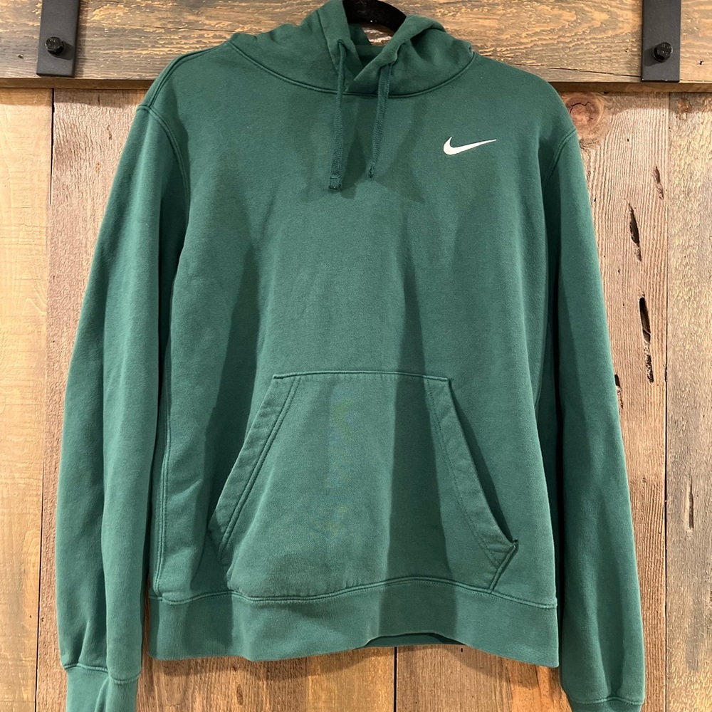NIKE YOUTH SPORTSWEAR CLUB FLEECE HOODIE Green Large